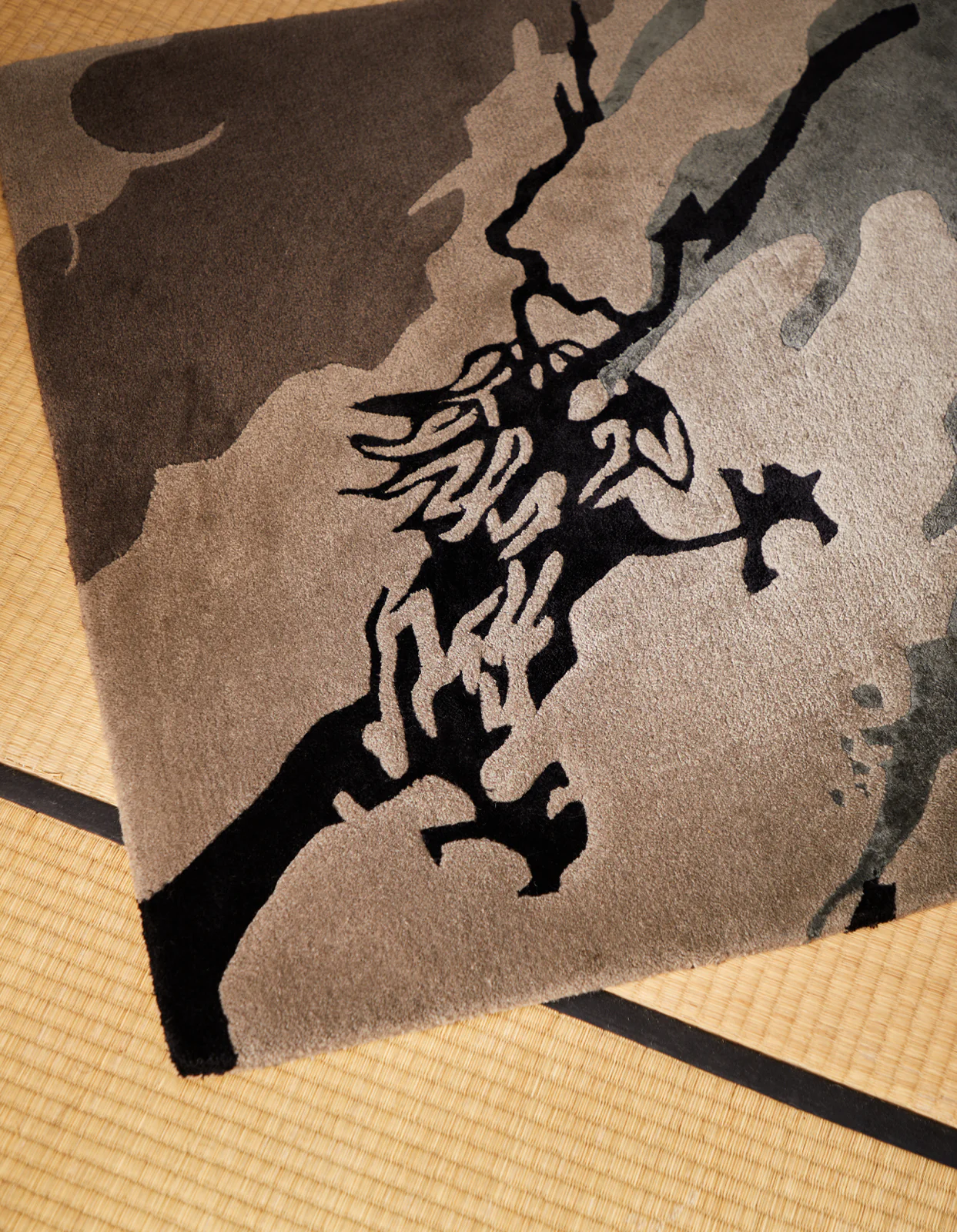 2159 DPM: Bonsai Forest Rug Small Night - Image 6