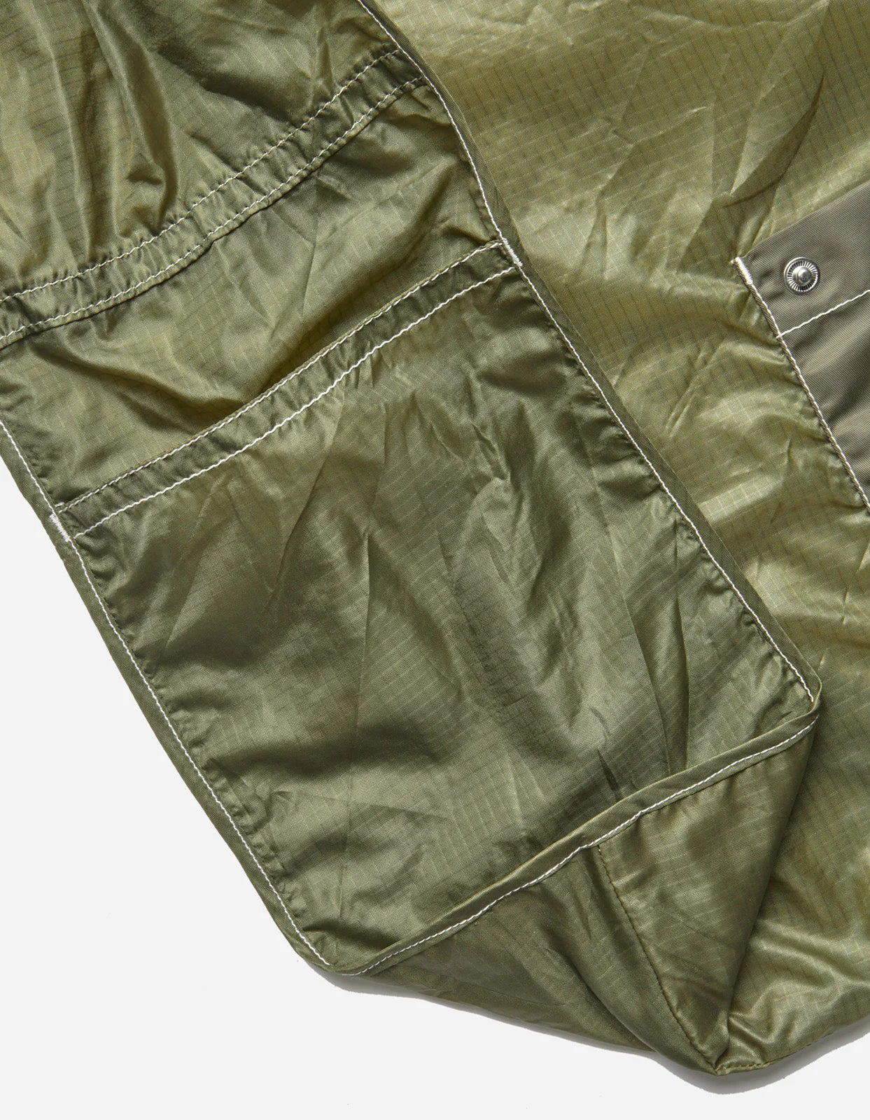 5073 Upcycled Rollaway Shopping Bag Olive - Image 4