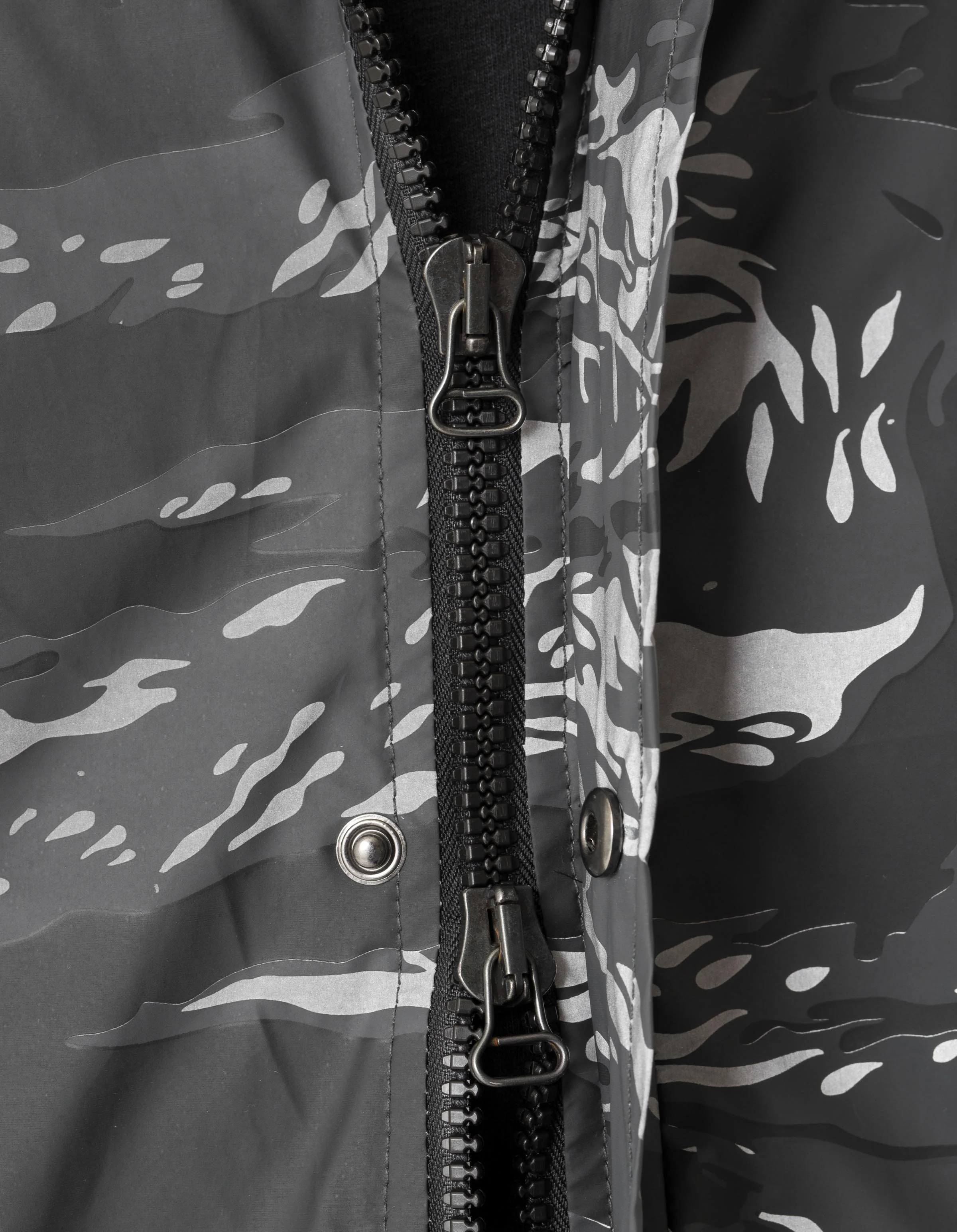7120 Reflective Camo ECWS Parka Subdued Night - Image 7