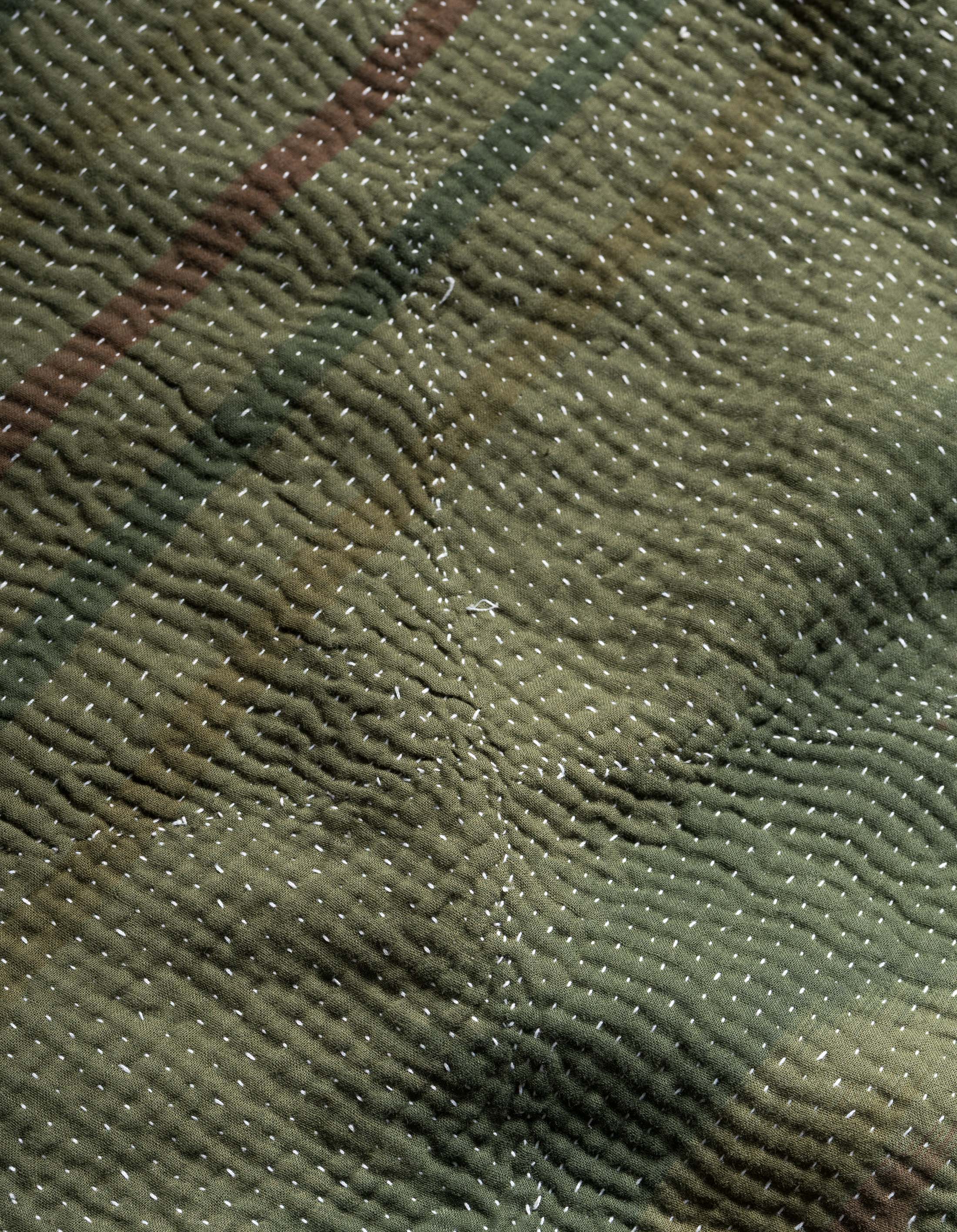 7196 Upcycled Blanket Olive - Image 3