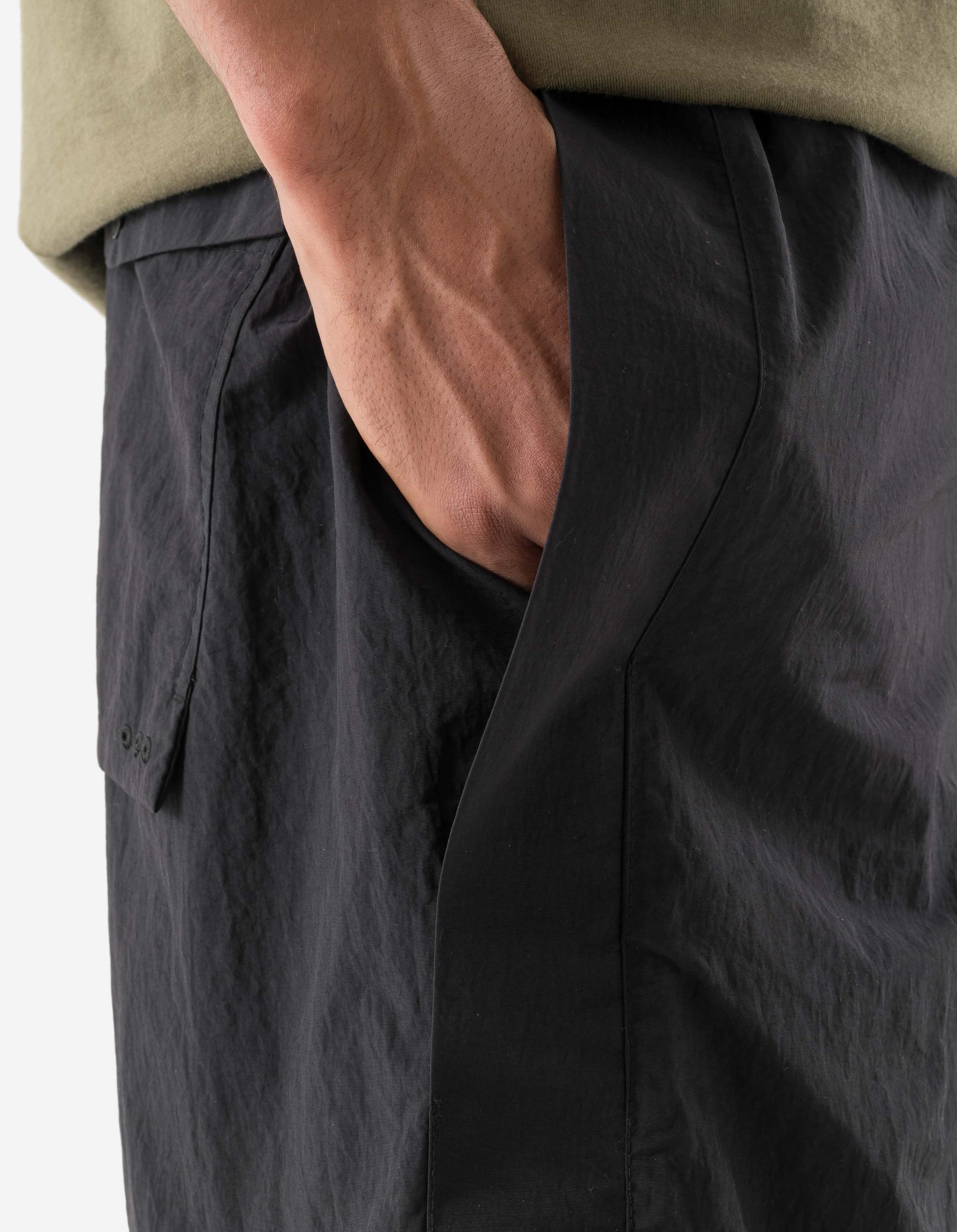 7204 Tech Hakama Pant Black - Image 9
