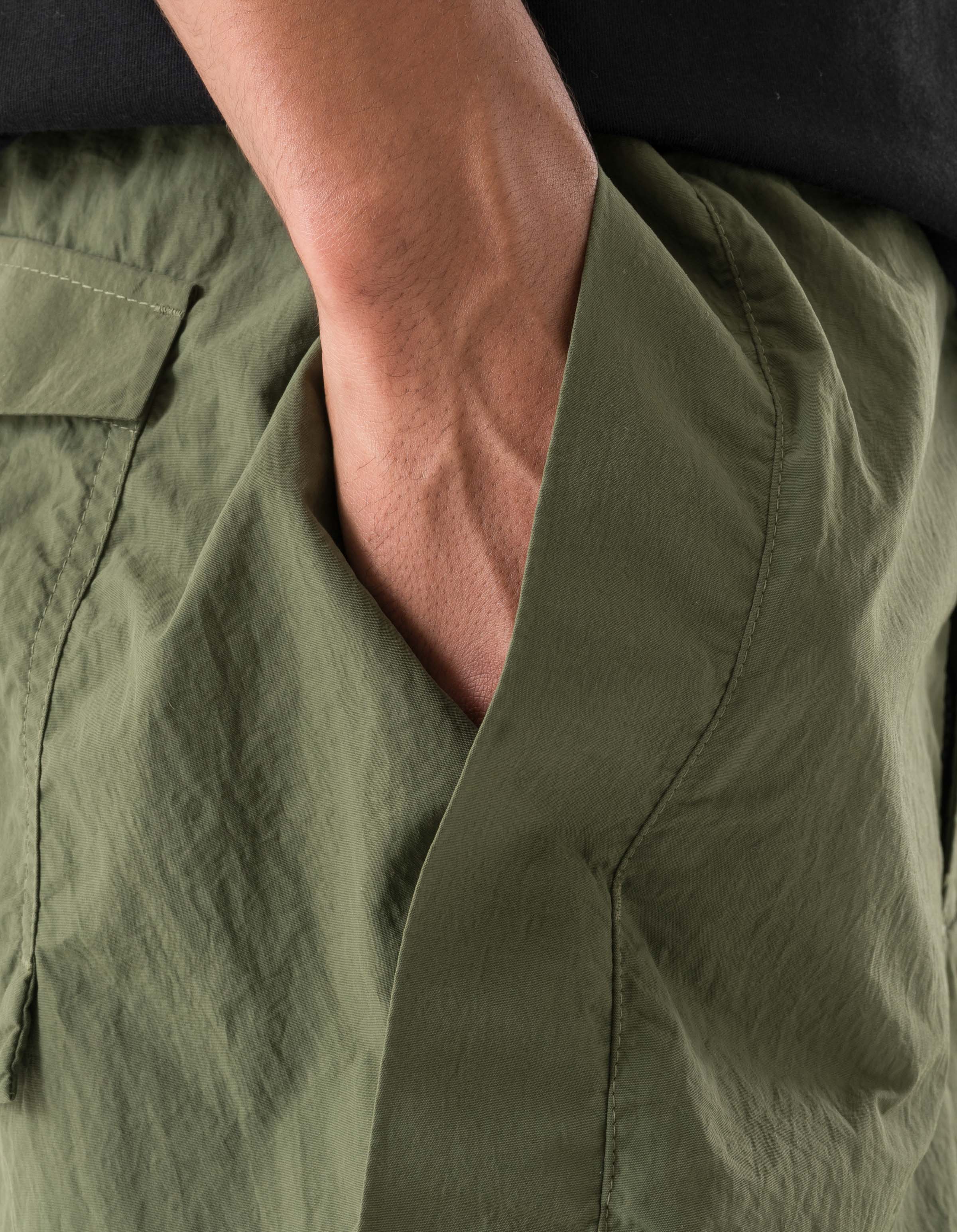 7205 Tech Hakama Shorts Olive - Image 4