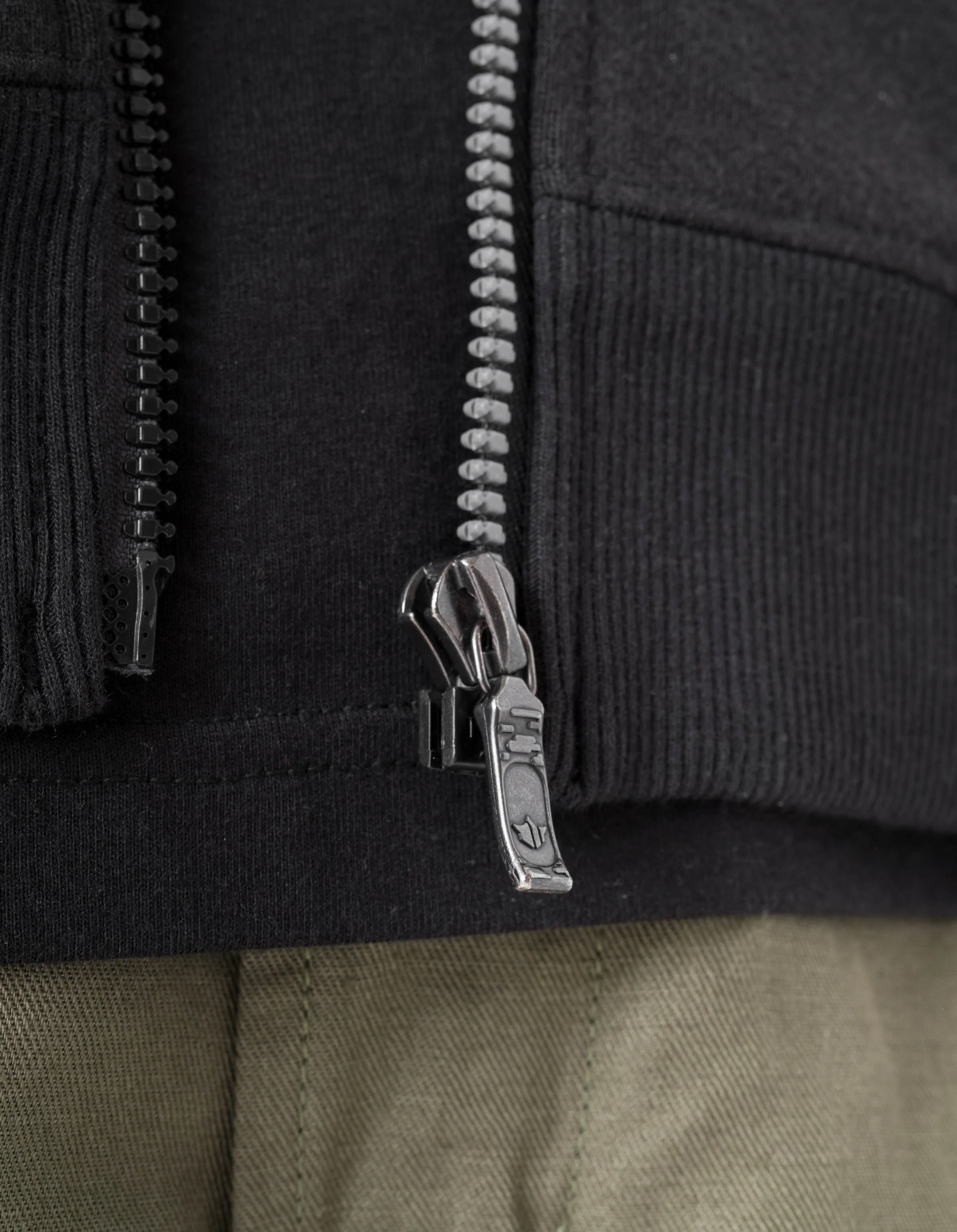 7234 Kirin Zip Through Hooded Sweat Black - Image 5