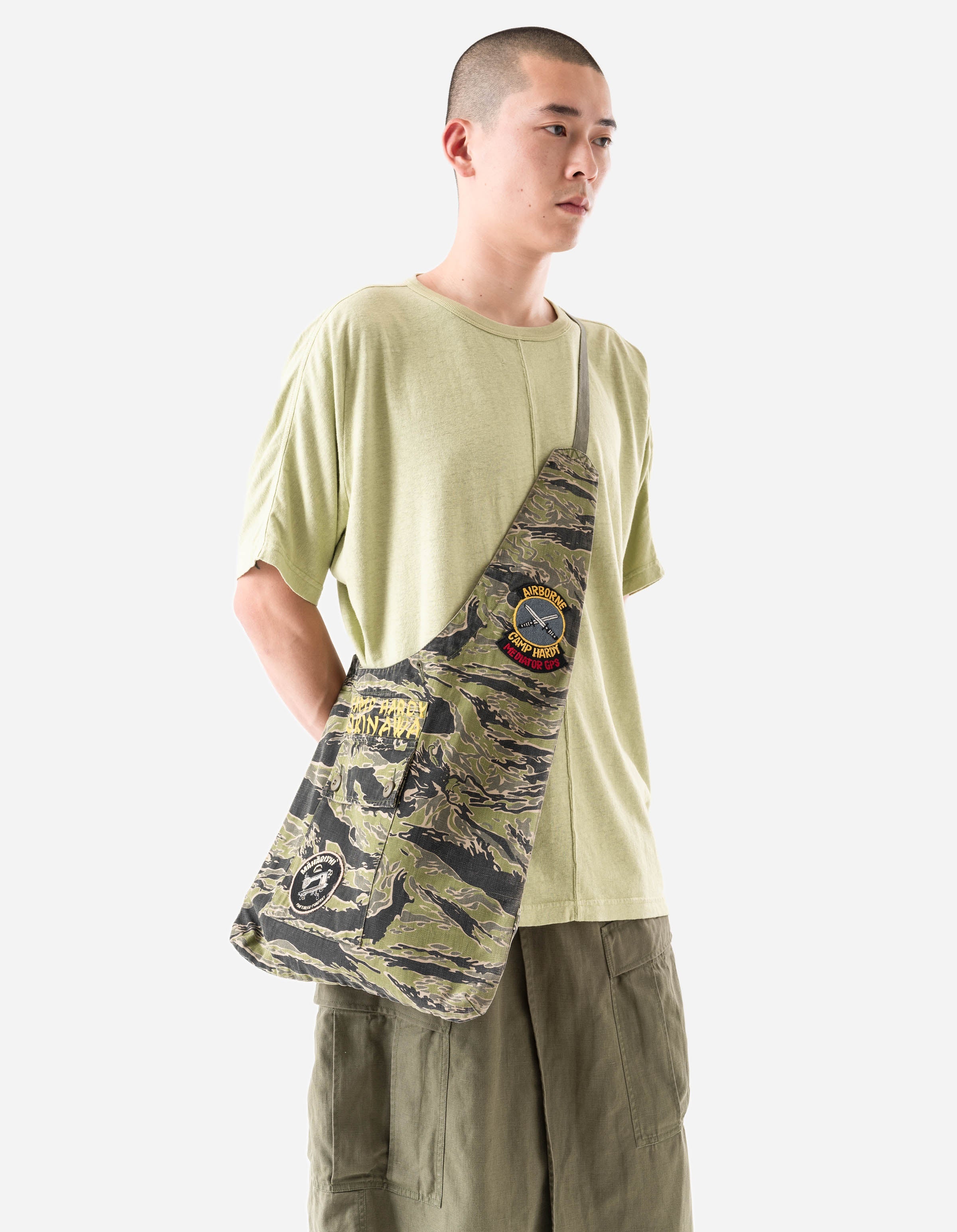 7267 Camp Hardy Okinawa Sling Bag John Wayne Colourway - Image 2