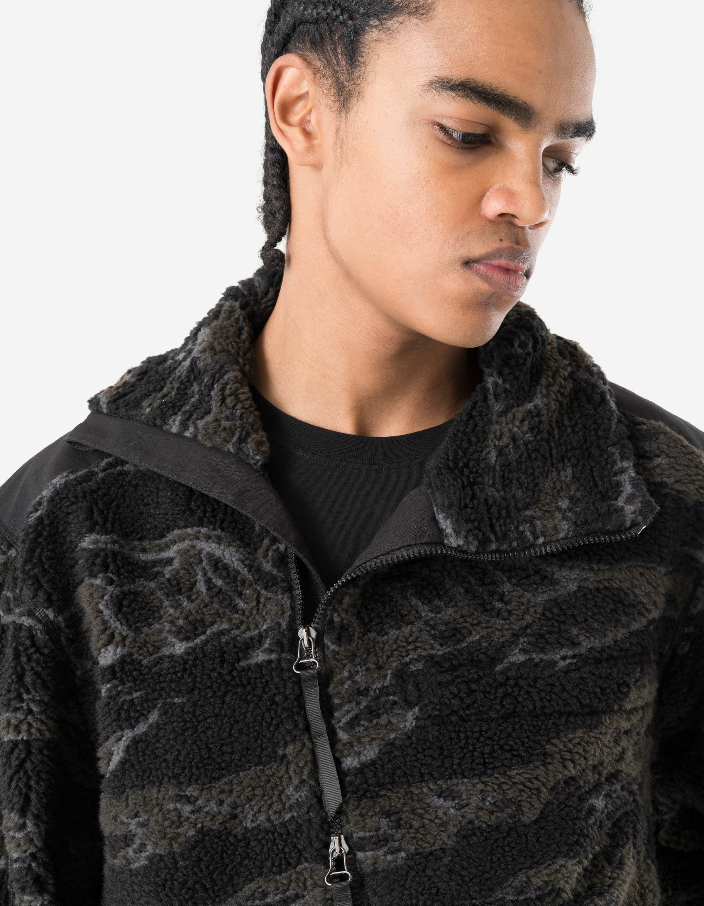 7275 Camo Asym Sherpa Fleece Jacket Subdued Night - Image 8
