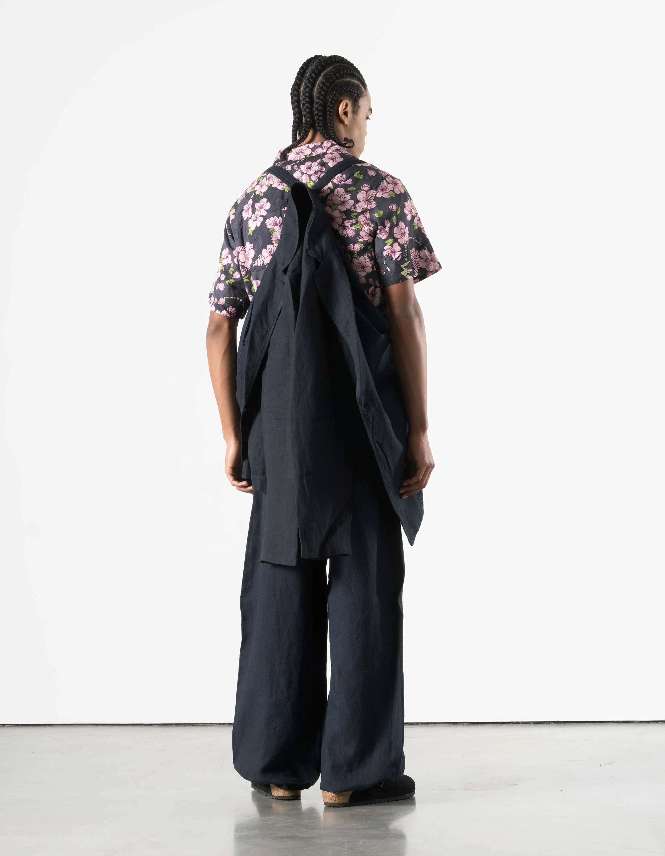 7311 Maha Asym Linen Blazer Navy - Image 7