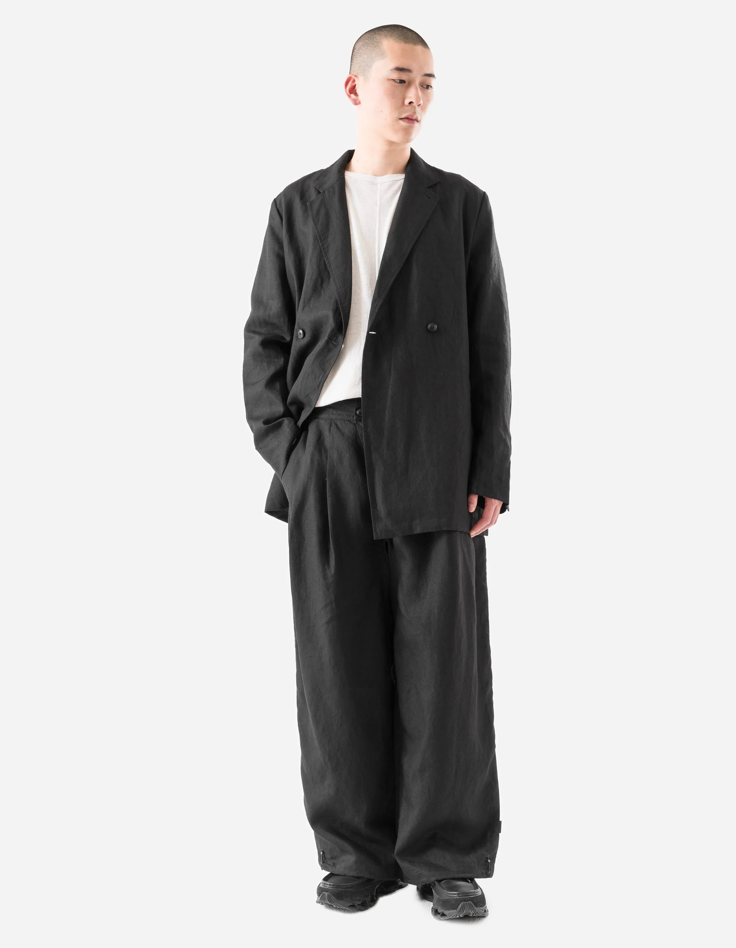 7312 Maha Asym Linen Pleated Pants Black - Image 2