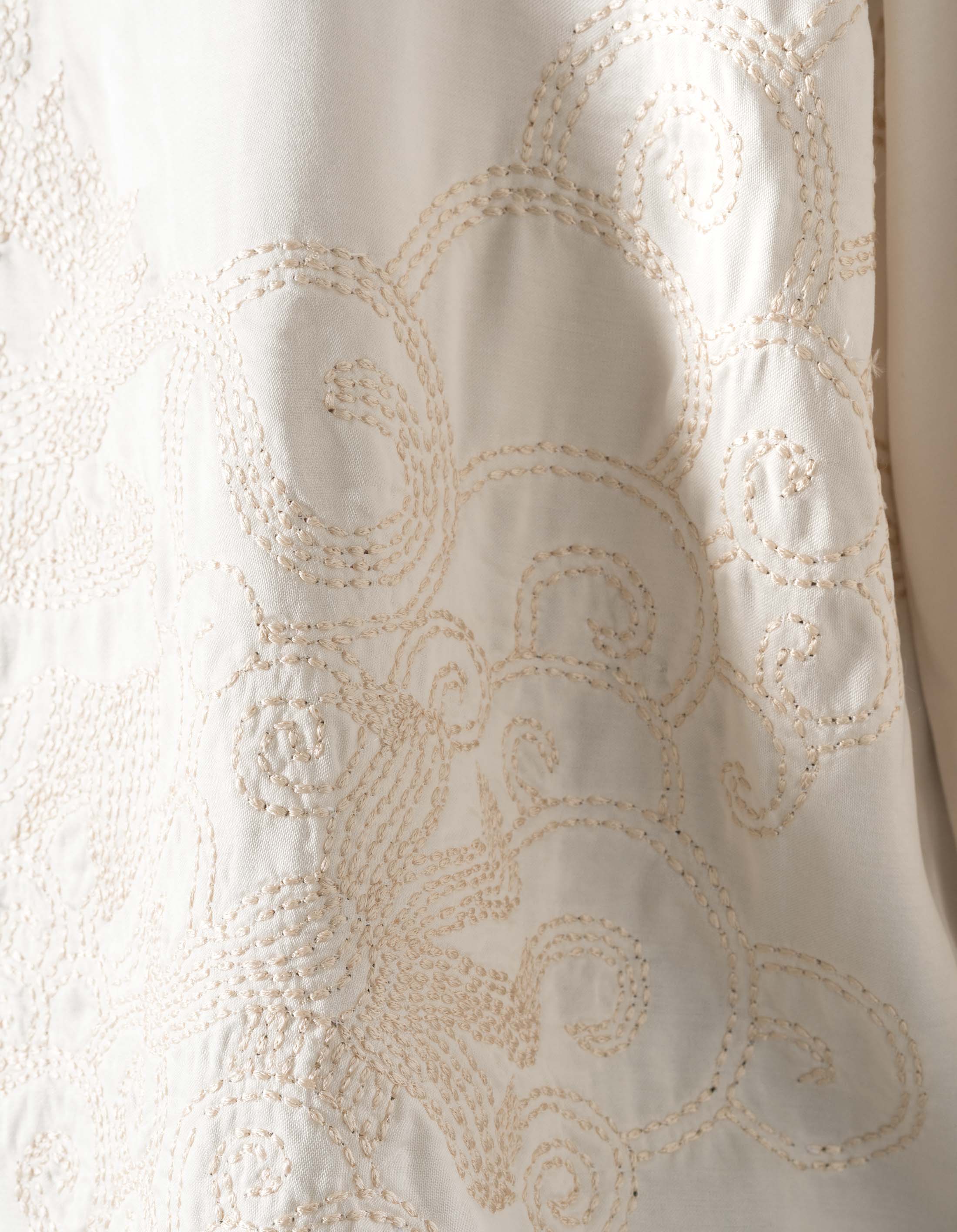 7365 Ascending Dragon Cupro Shirt Ecru - Image 7