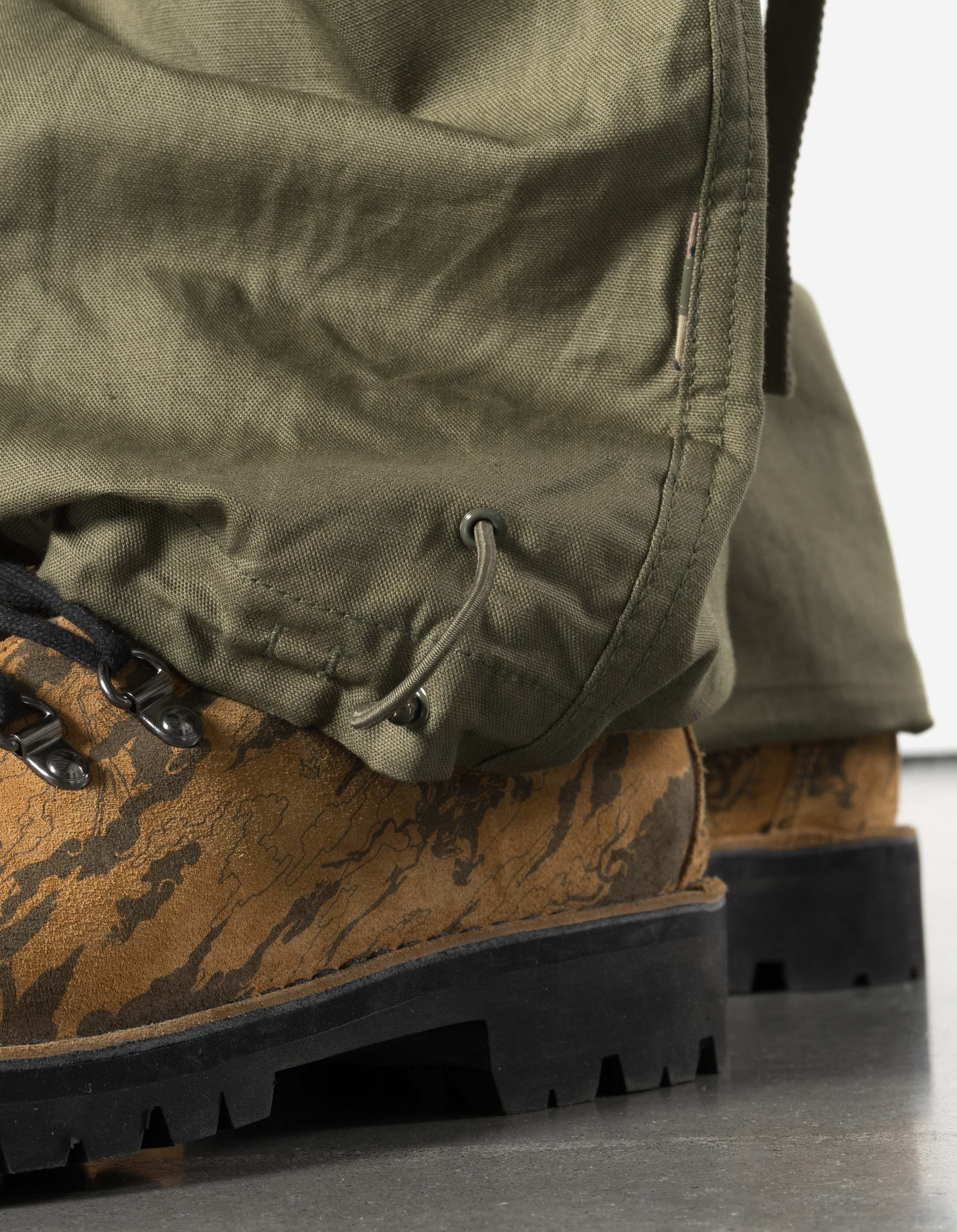 7400 Hemp M65 Cargo Pants Olive OG-107F - Image 4