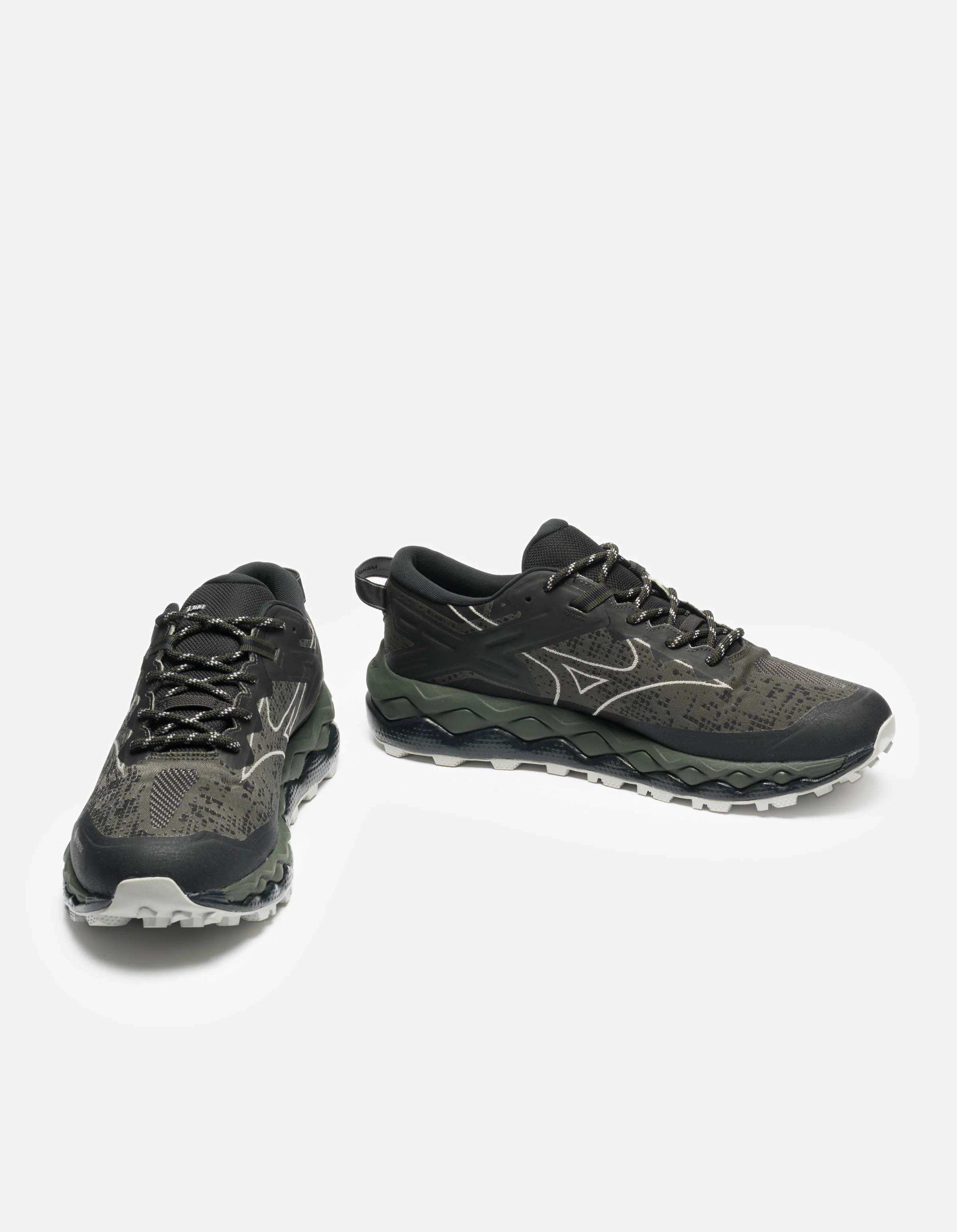 Maharishi Mizuno Wave Mujin LS GTX Rosin/Cool Gray 5C/Unexplored - Image 10
